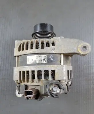 Ford Mustang VI Generator/alternator GR3T10300AB