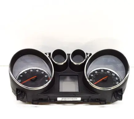 Opel Mokka Speedometer (instrument cluster) 95375164