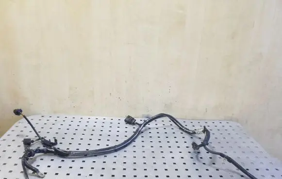 Audi TT TTS Mk2 Wires (generator/alternator) 8J0971349A