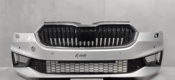 Skoda Fabia Mk4 (6VA) Front bumper 