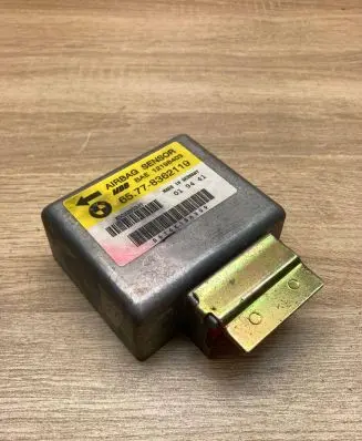 BMW 5 E34 Airbag control unit/module 8362119 12198403