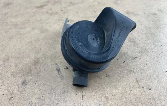 BMW 7 F01 F02 F03 F04 Horn signal 7284482 61337284482 61334871994