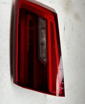 BMW 5 G30 G31 G38 Tailgate rear/tail lights 630258 9481824