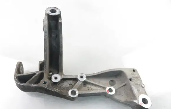 Volkswagen Golf Plus Front subframe 1K0199296E