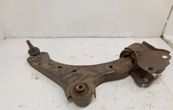 Ford Mondeo MK IV Front lower control arm/wishbone