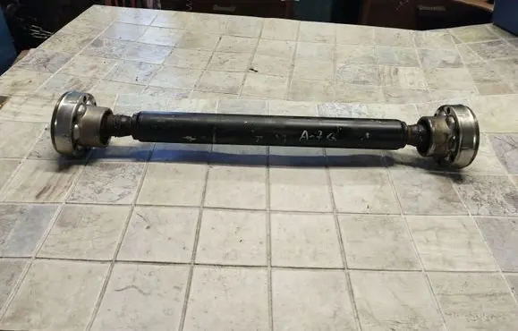 Audi Q7 4L Front prop shaft 7L0521101D