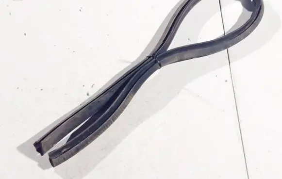 Seat Ibiza IV (6J,6P) Rubber seal front coupe door 