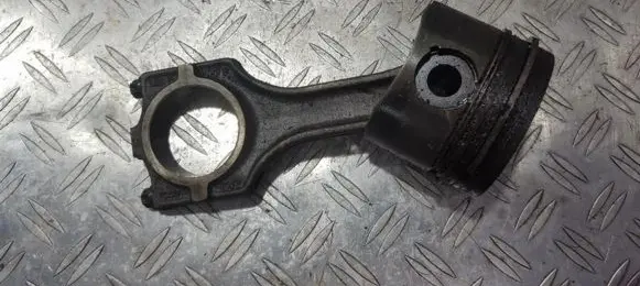 BMW 5 E39 Piston with connecting rod