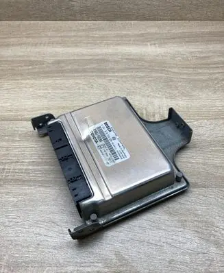 Toyota Yaris Engine control unit/module ECU 8966152200 0281010563