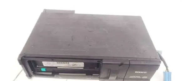 CD/DVD changer