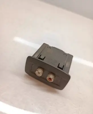 Renault Scenic III - Grand scenic III AUX in-socket connector 280230005R