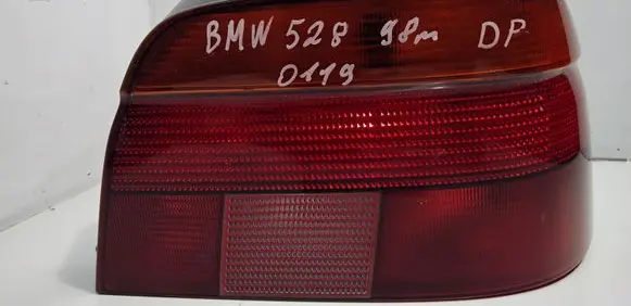 BMW 5 E39 Rear/tail lights 8358032