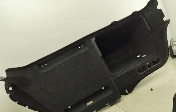 Skoda Superb B8 (3V) Trunk/boot side trim panel 3V5867427A