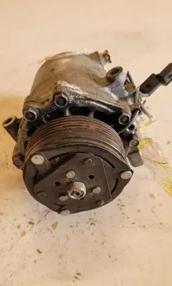 Mitsubishi Lancer VIII Air conditioning (A/C) compressor (pump) AKC200A089 7843A151 MSC600AS