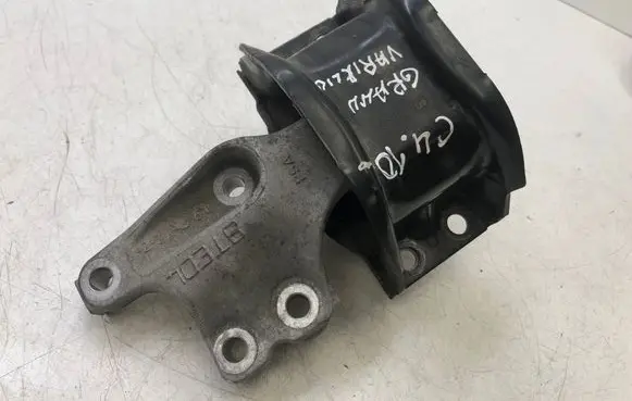 Citroen C4 Grand Picasso Engine mount bracket 9681855180