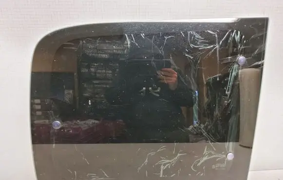 Citroen Berlingo Rear side window 43R000016
