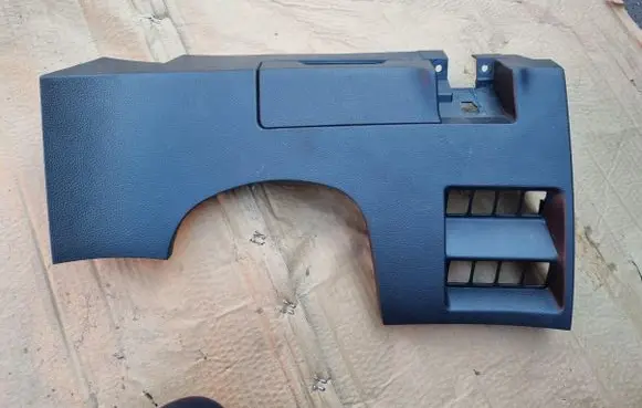 Dashboard lower bottom trim panel