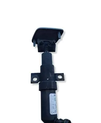 Volkswagen PASSAT B6 Headlight washer spray nozzle 3C0955104A 1307030328