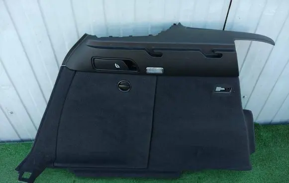 Audi Q5 SQ5 Trunk/boot side trim panel 8R0863879D A065172