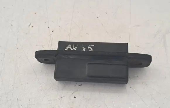 Toyota Avensis T270 Tailgate release/open handle 8484028030