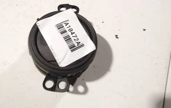 Toyota Yaris Dash center air vent grill 556500d050 55650-0d050