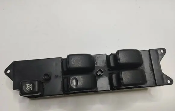 Mitsubishi Pajero Electric window control switch MR445652 C8DD251M