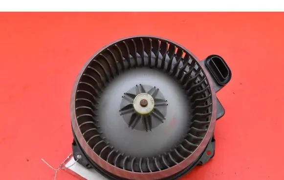Toyota Avensis Verso Heater fan/blower AV272700-8103