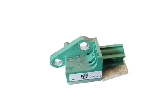 Volkswagen PASSAT B6 Airbag deployment crash/impact sensor 331324