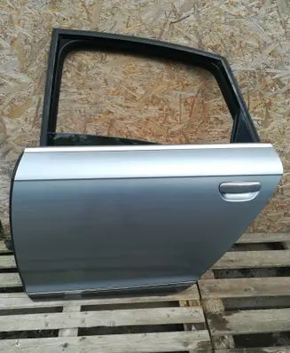 Audi A6 S6 C6 4F Rear door