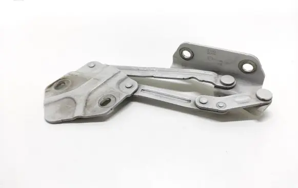 Engine bonnet/hood hinges
