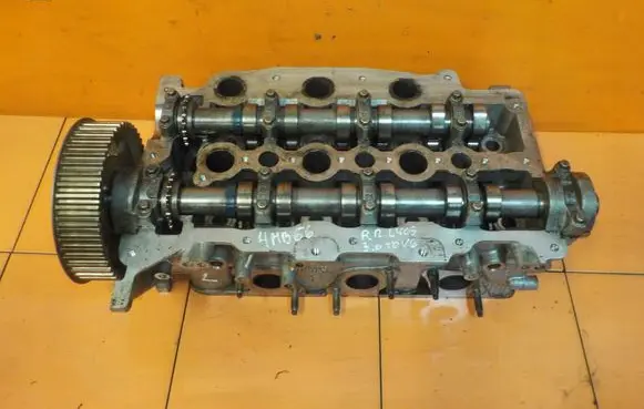 Land Rover Range Rover Evoque L538 Engine head PM9X2Q6C064DA