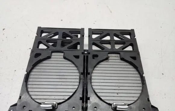 BMW 7 E65 E66 Cup holder front 8223413 51168223413 D0000492