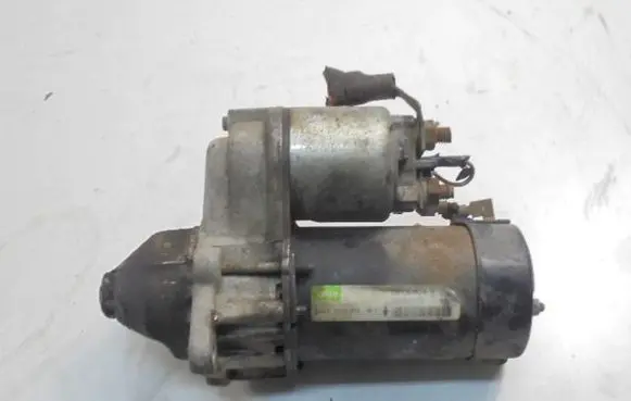 Opel Corsa C Starter motor 09130838