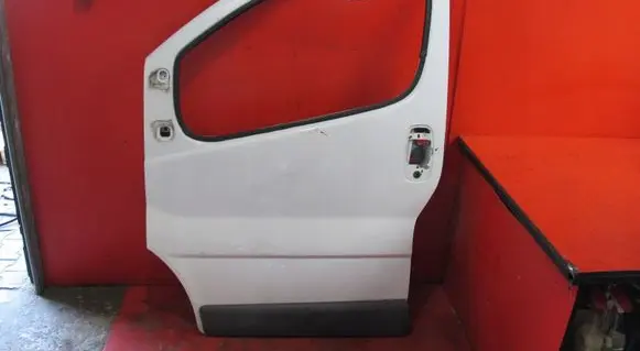 Renault Trafic II (X83) Front door