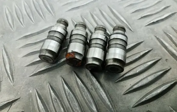 Volkswagen PASSAT B7 Tappets lifter 