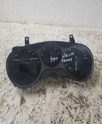 Seat Altea XL Speedometer (instrument cluster) V002200