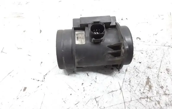 Volkswagen Golf III Mass air flow meter 074906461