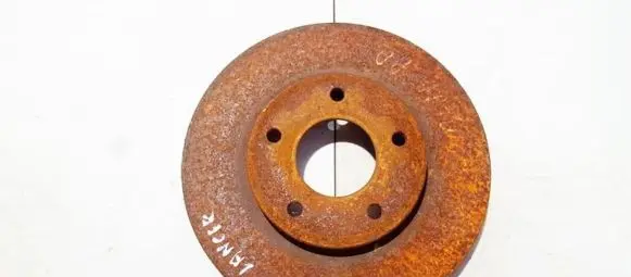 Mitsubishi Lancer X Front brake disc ventiliuojamas