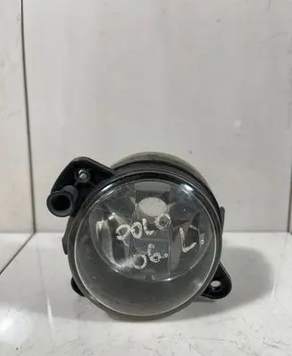 Volkswagen Polo IV 9N3 Front fog light 2712740