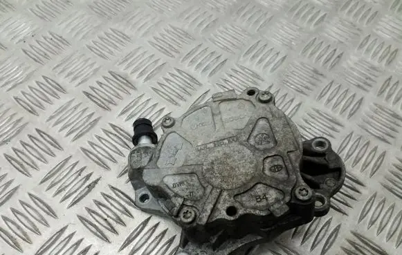 Vacuum pump