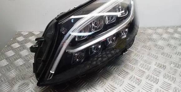 Mercedes-Benz C W205 Headlight/headlamp A2059067905