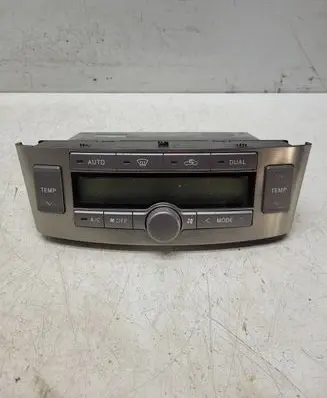 Toyota Avensis T250 Climate control unit 5590005160