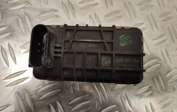 Ford Mondeo MK IV Turbine electric control actuator 752406 6NW009206