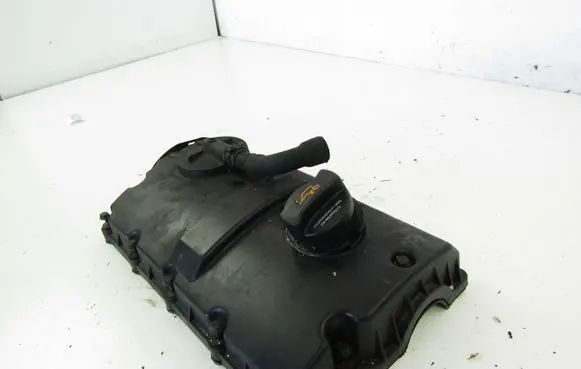 Volkswagen Golf IV Rocker cam cover 038103469AD