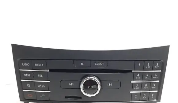Mercedes-Benz CLS C218 AMG Radio/GPS head unit trim A2189006008