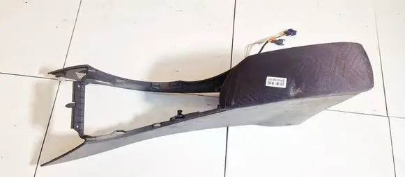 Renault Laguna II Armrest 8200203609 a1069325