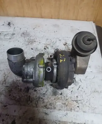 Toyota Auris 150 Turbo 172010R021 0701170233