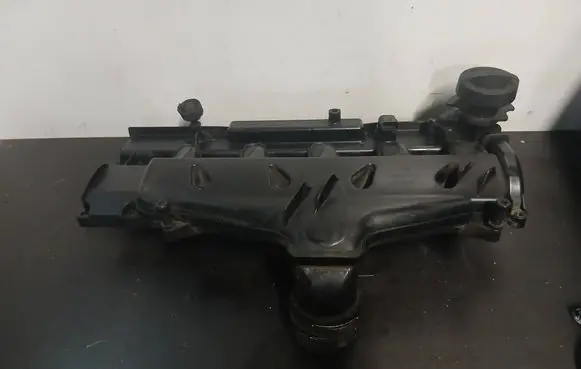 Volvo S80 Rocker cam cover 30743259 PA66GF35