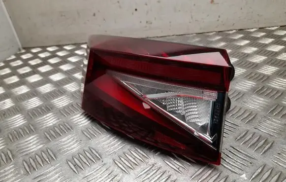 Skoda Enyaq iV Rear/tail lights 5LA945207A