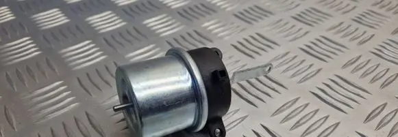Ford Explorer Valve vacuum 